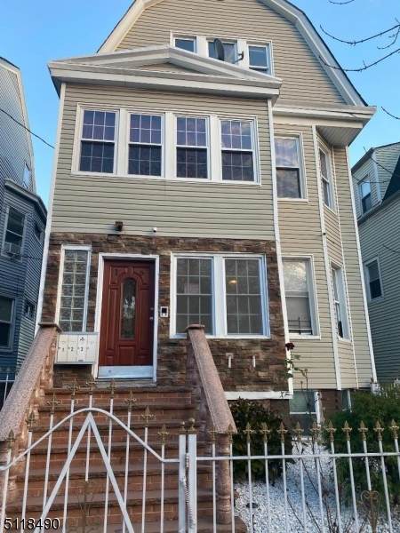 14 Treacy Ave - Photo 1