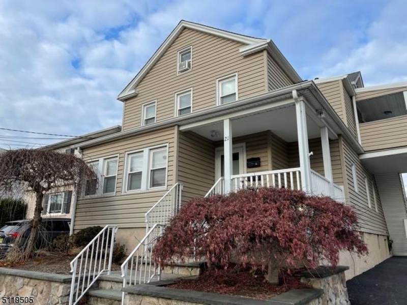 21 Mechanic St - Photo 1