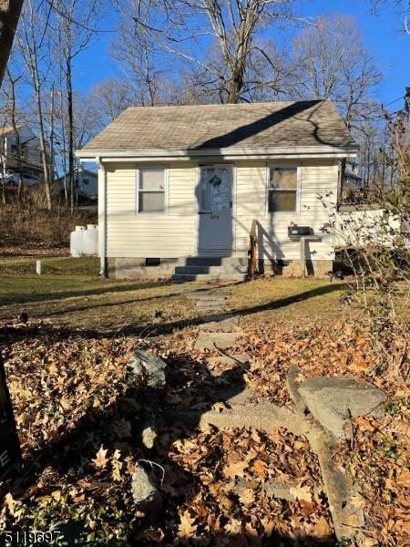 374 Lake Shore Dr - Photo 1