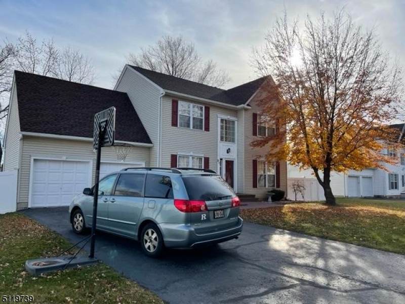 21 Lillian Ter - Photo 1