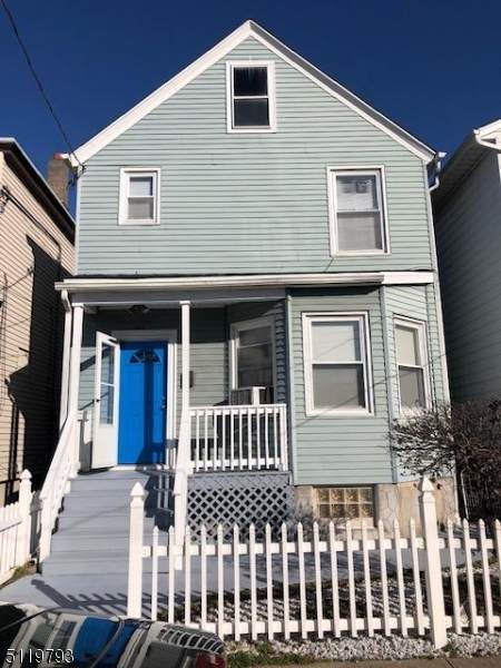 162 Ryerson Ave - Photo 1