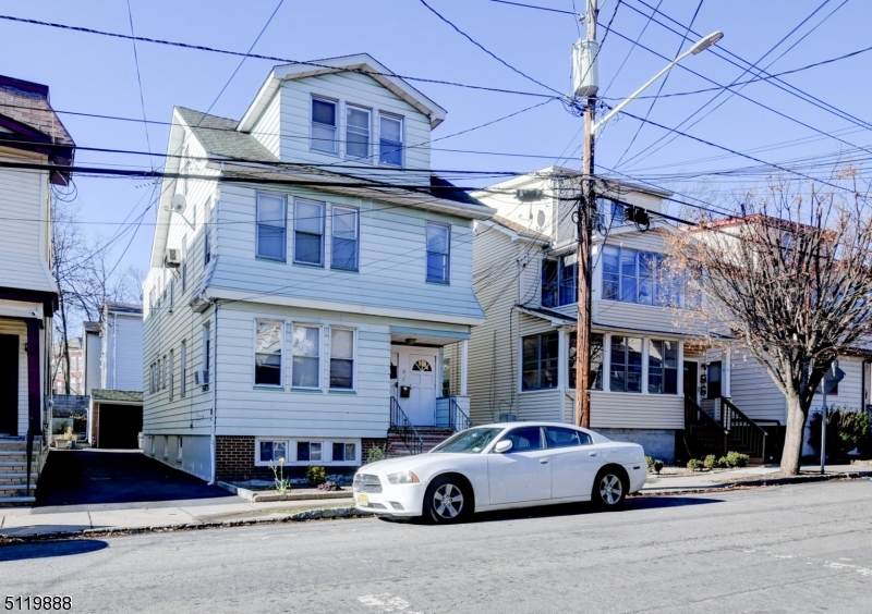 33 Jacoby St - Photo 1
