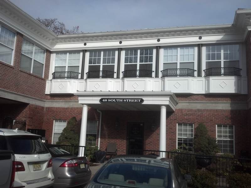48 South St - Photo 1