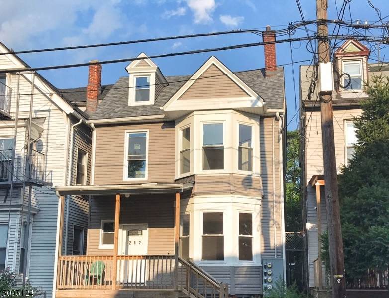 262 S 8Th St - Photo 1