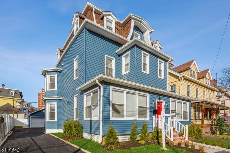 85 N Essex Ave - Photo 1