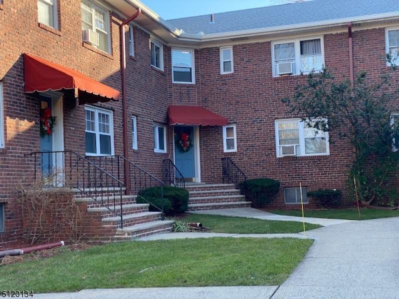 152 Belleville Ave Apt 6 - Photo 1