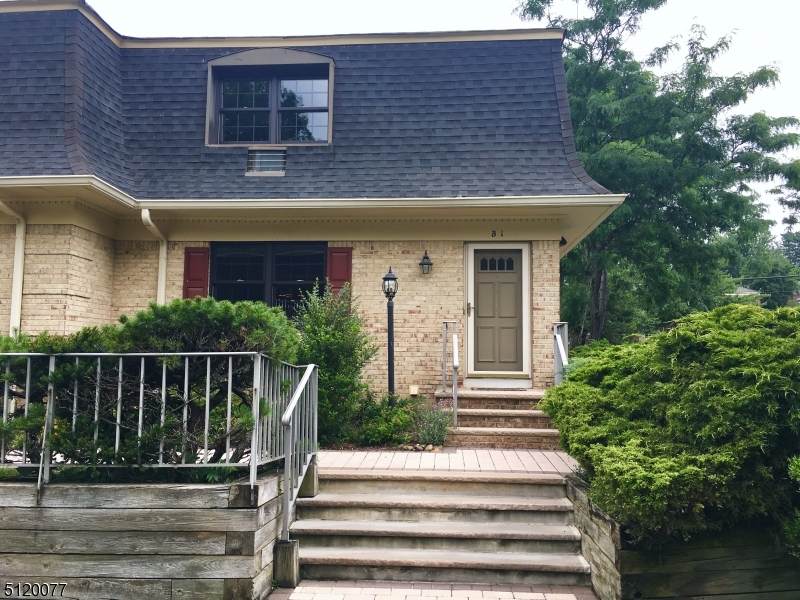 768 Springfield Ave - Photo 1
