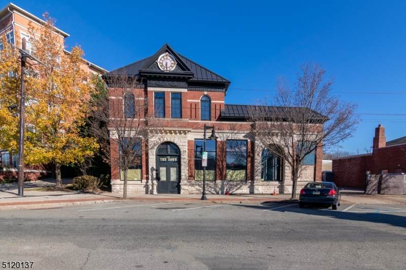 199 Railroad Ave - Photo 1