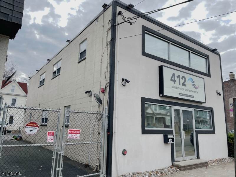 412 Main Ave - Photo 1