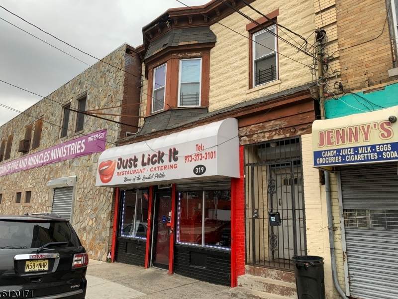 319 16Th Ave - Photo 1