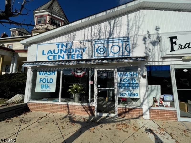 26 W Washington Ave - Photo 1