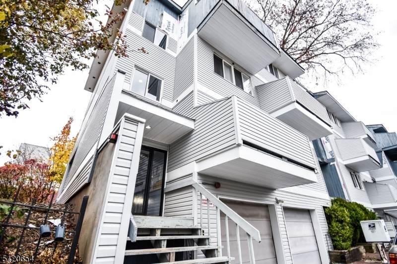 142 Main Ave - Photo 1