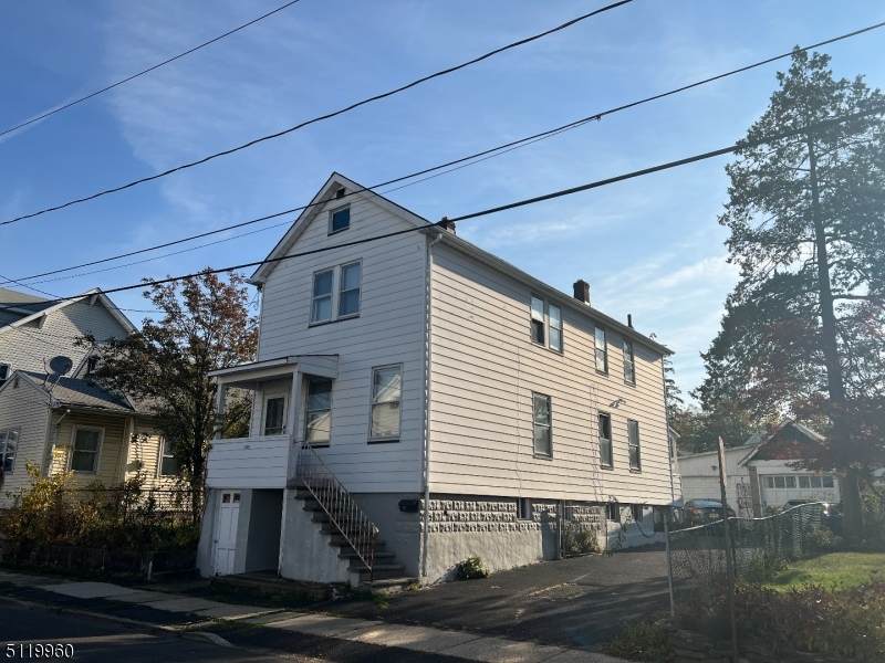 1309 White St - Photo 1