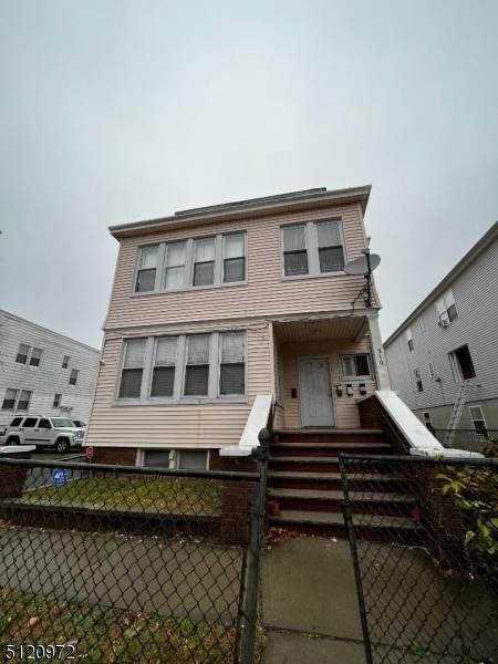 310 Tremont Ave - Photo 1