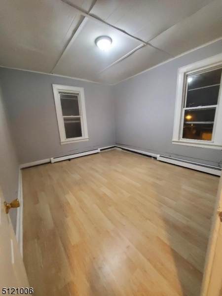 282 Ridgewood Ave - Photo 1