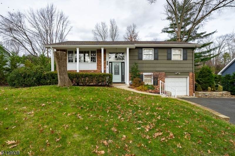 38 Woodland Rd - Photo 1