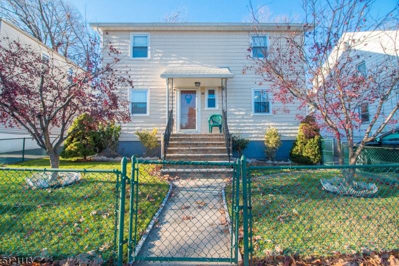 42 7Th Ave - Photo 1