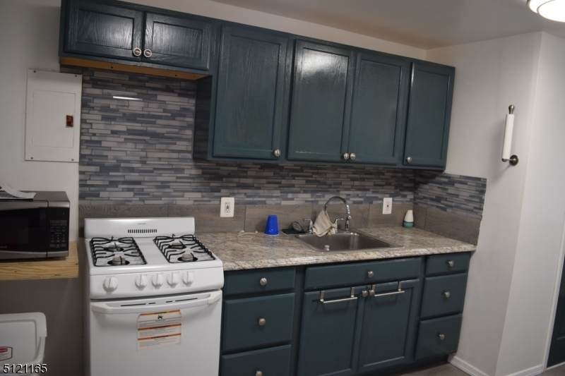 164 Springdale Ave - Photo 1