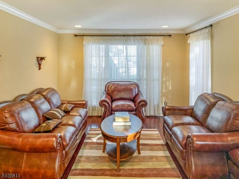 374 Hannah Way - Photo 1