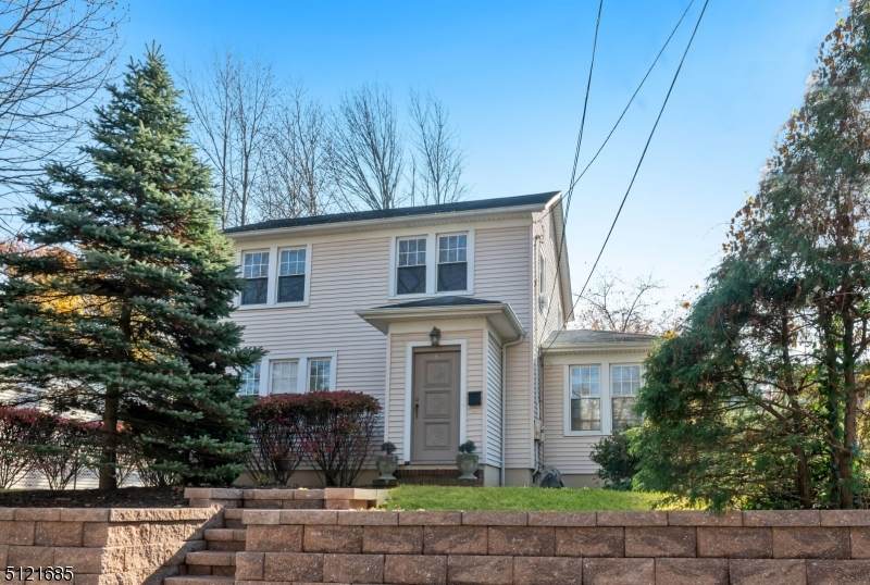 35 Lake St - Photo 1