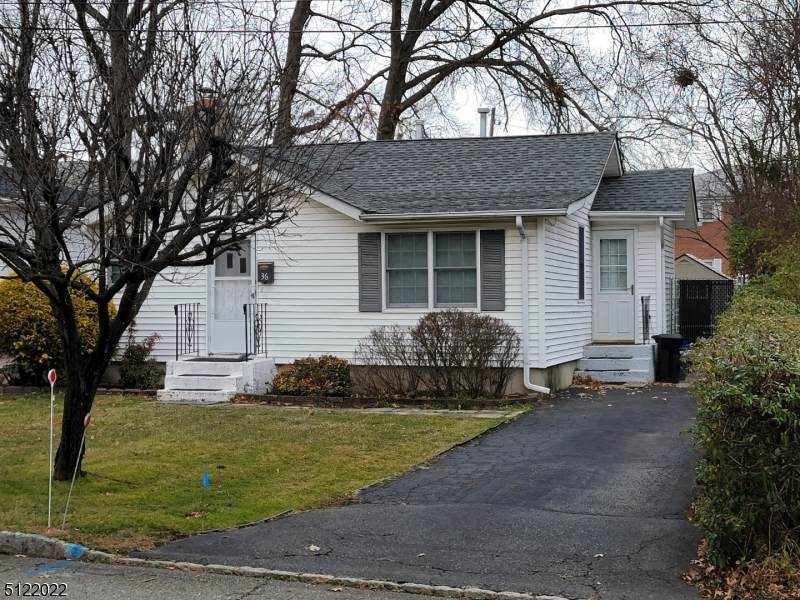 36 Longview Ave - Photo 1
