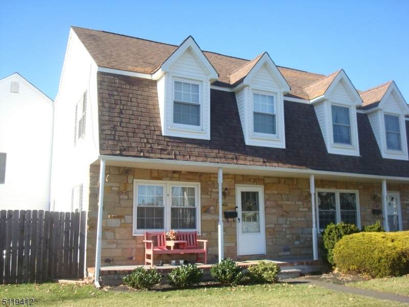 406 Columbia Cmn - Photo 1