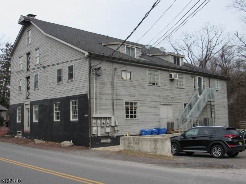 15 Trenton Ave - Photo 1
