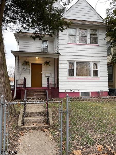 51 Ampere Pkwy - Photo 1