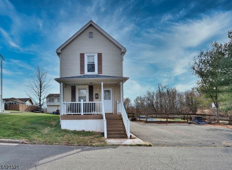 52 Huff Ave - Photo 1
