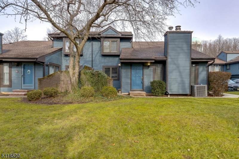 79 Aspen Dr - Photo 1