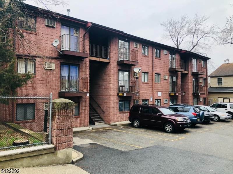 353 Marshall St - Photo 1