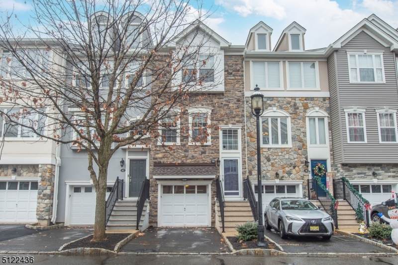 44 Devonshire Dr - Photo 1