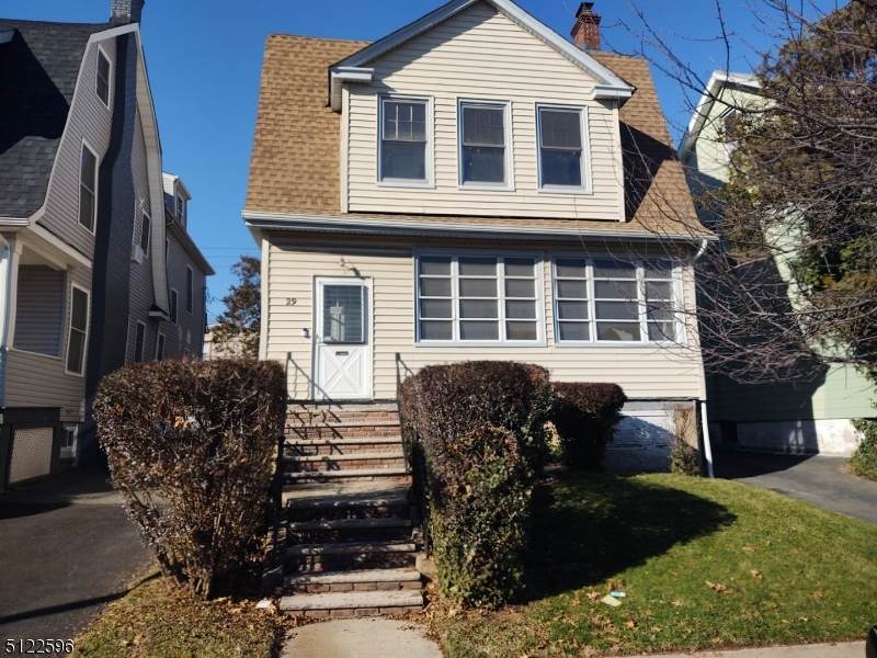 29 Newfield St - Photo 1