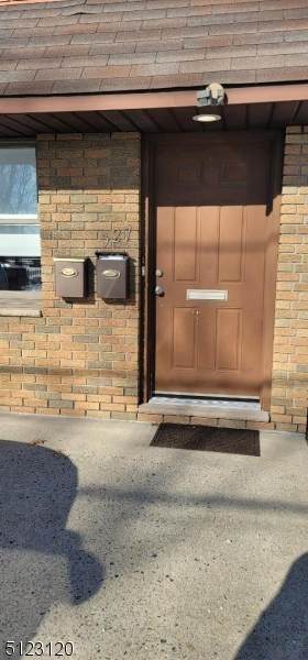 527 S 5Th St - Photo 1