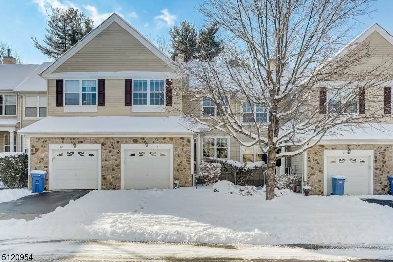 10 Scarlet Oak Dr - Photo 1