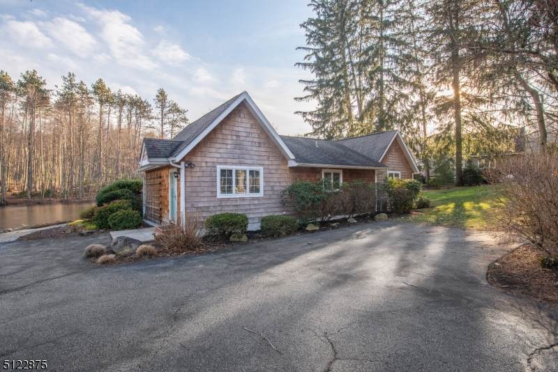 45 Cutlass Rd - Photo 1