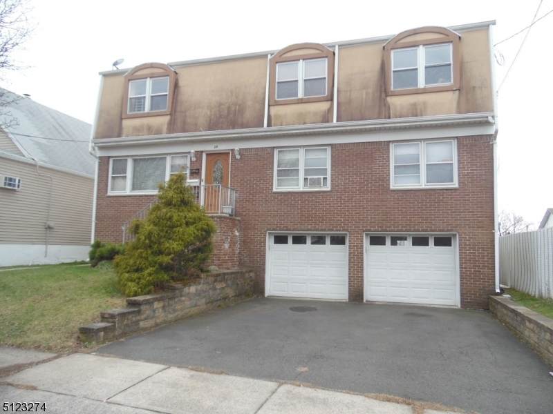 24 Avenue C - Photo 1