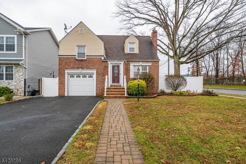 157 Kimberly Rd - Photo 1