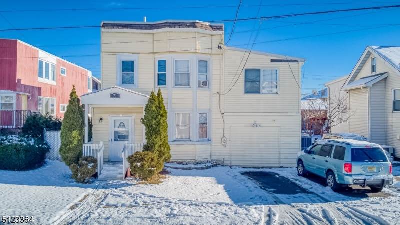 70 Bruno St - Photo 1