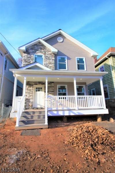 910 W 3Rd St - Photo 1