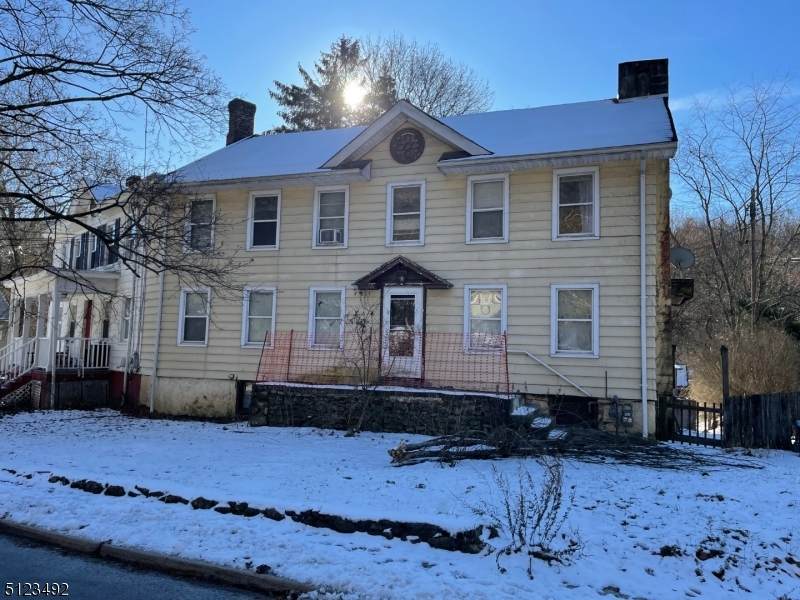 40 Main St - Photo 1