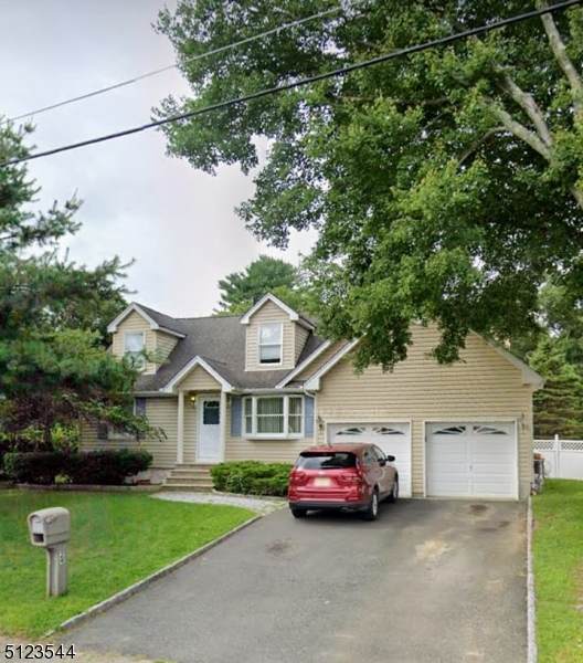 24 Gregory Dr - Photo 1