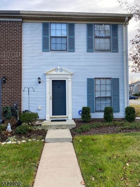 1 Tracy Ct - Photo 1