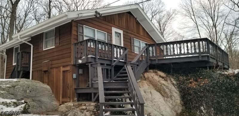 38 Lake Shore Rd - Photo 1