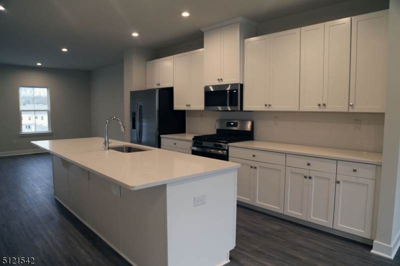 27 Clausen Ct - Photo 1