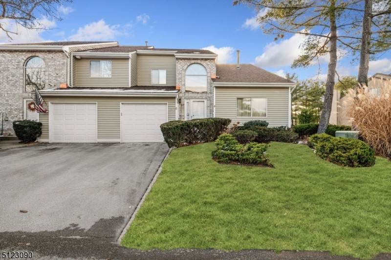 37 Castle Ridge Dr - Photo 1