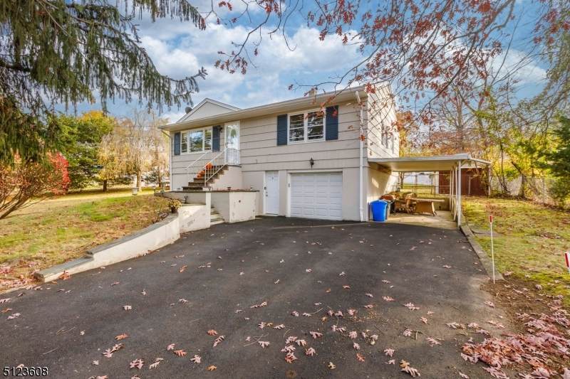 7 Algonquin Ave - Photo 1