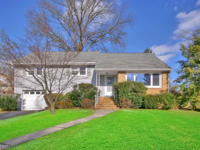 88 Haddenfield Rd - Photo 1