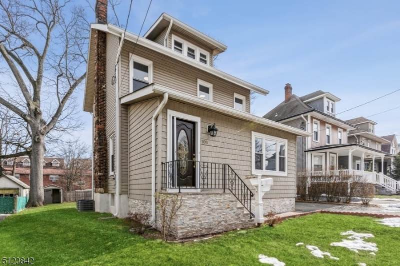 108 Union Ave - Photo 1