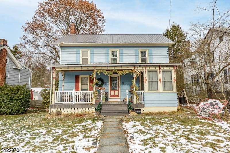 130 Main St - Photo 1